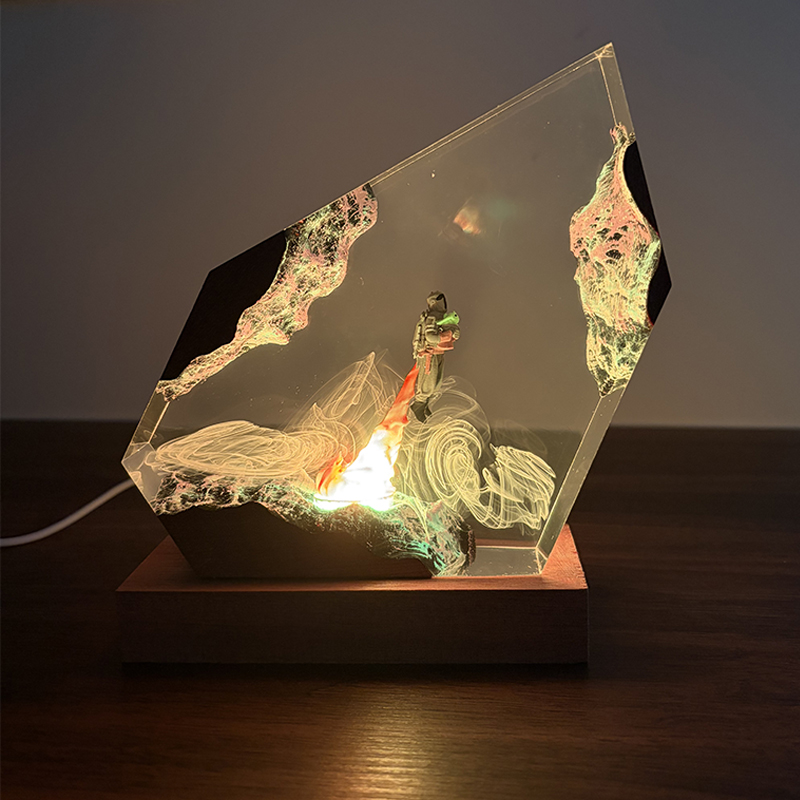 Sci-fi Anime Figure Organism R - đánh giá và giá Resin Art Lamp